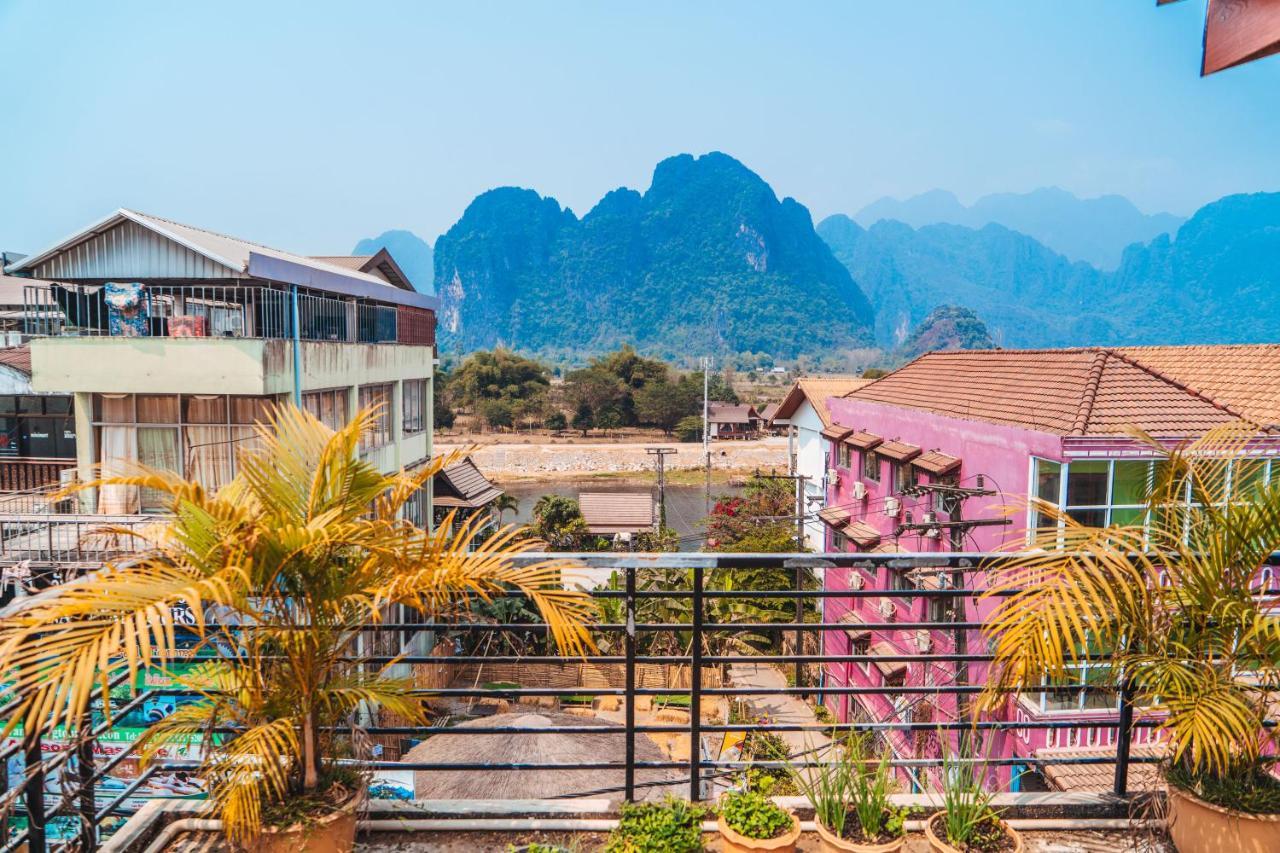 Vang Vieng Sunset Guesthouse & Restaurant Exterior foto
