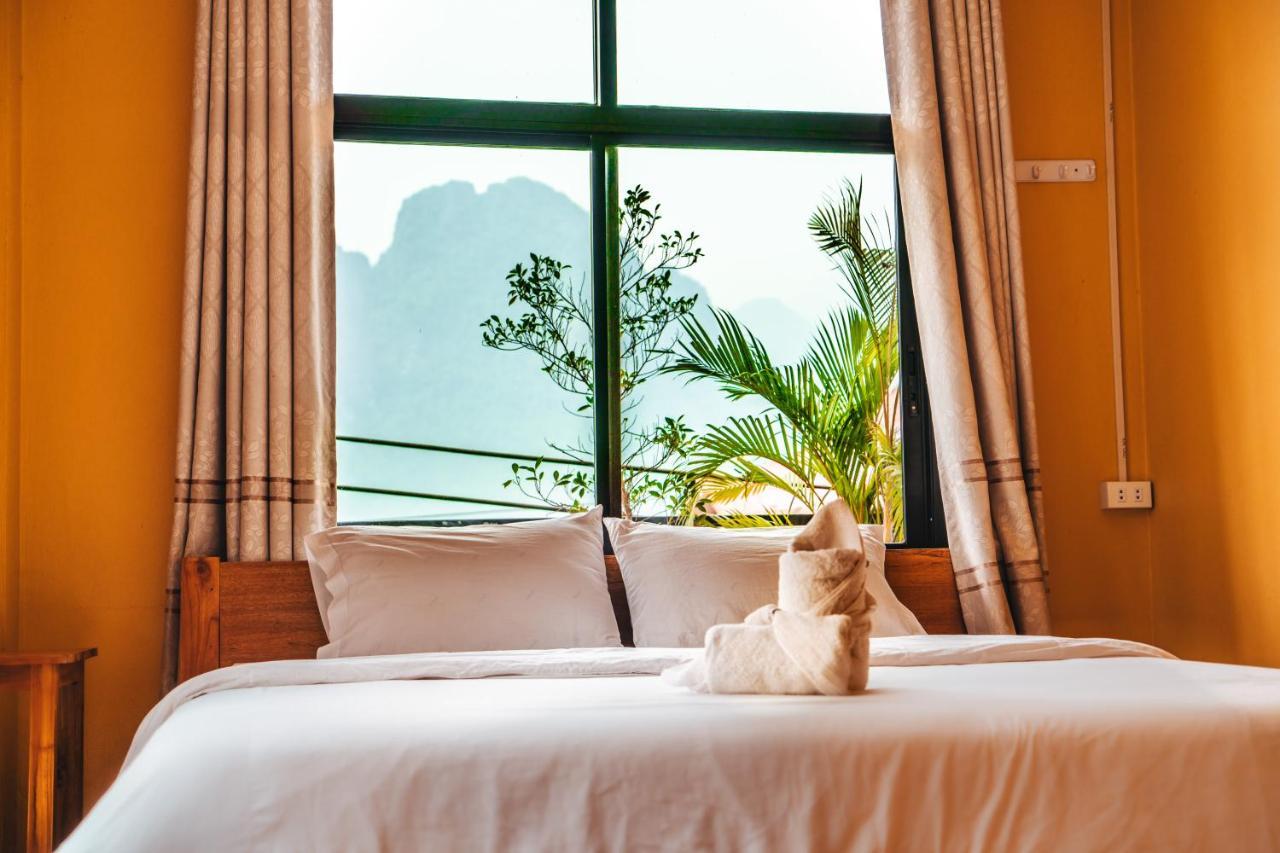 Vang Vieng Sunset Guesthouse & Restaurant Exterior foto